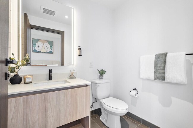 Photo - 398 NE 5th St Unit ID1372297P