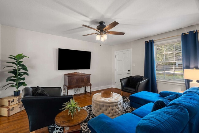 Photo - 1707 1st Terrace Unit ID1331004P