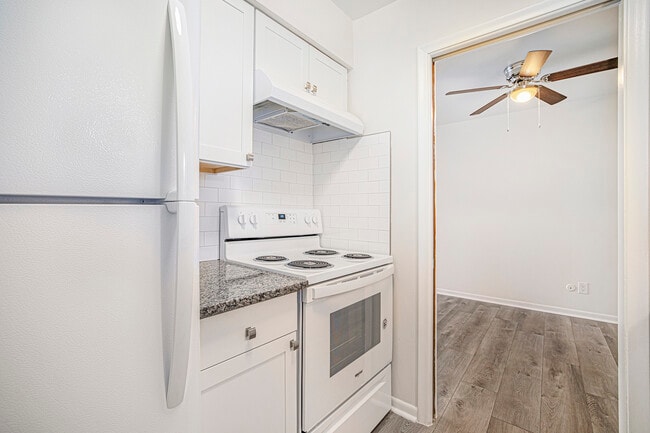 Premium Style - Arbor Village Apartments