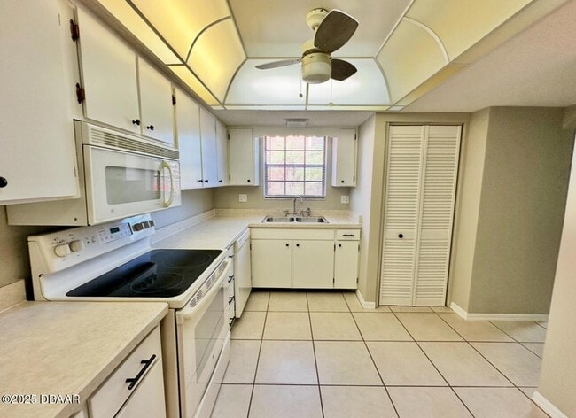 Photo - 2250 S Palmetto Ave