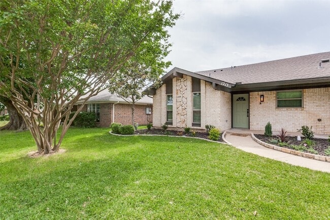 Photo - 1213 Mill Valley Dr Unit 1214
