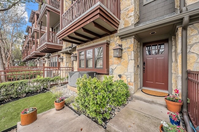 Photo - 6350 Oriole Dr