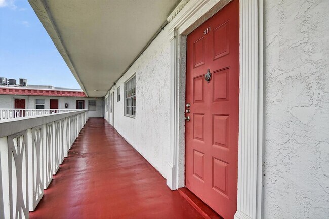 Photo - 4140 NW 44th Ave Unit 411