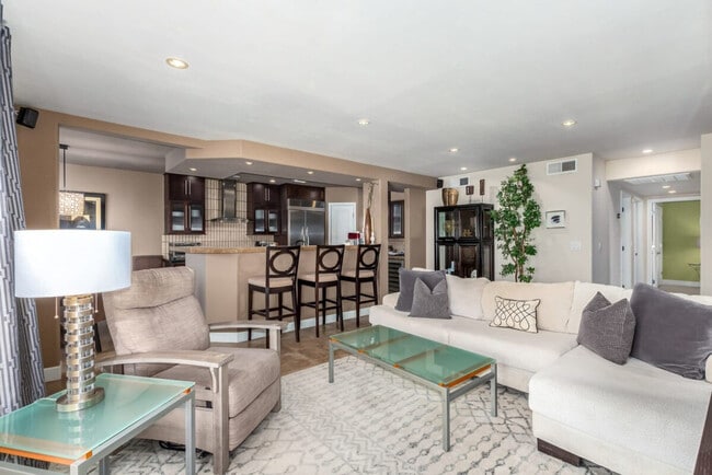 Building Photo - 7748 E Valley View Rd Unit SI ID1558659P