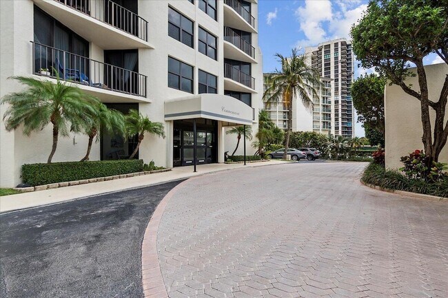 Photo - 5420 N Ocean Dr Unit 1705