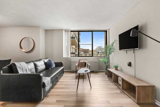 Building Photo - 1201 S Bell St Unit FL14-ID1261493P