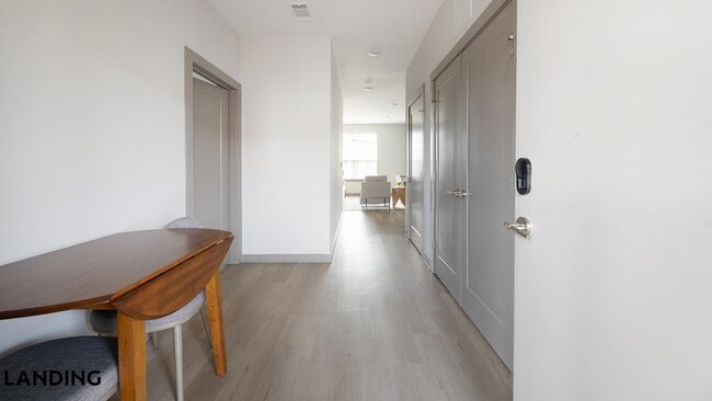 Photo - 1801 Meridian St Unit 908