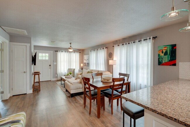 Photo - 2288 Gruene Rd Unit SI ID1579705P