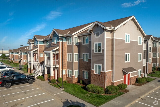 Photo - SunSTONE at Fox Ridge