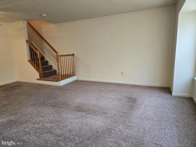 Photo - 1302 Black Walnut Dr
