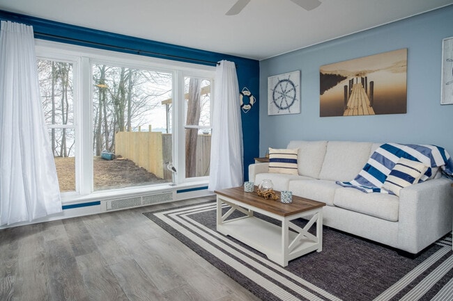 Photo - 139 Cora Ave Unit SI ID1374790P