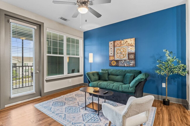 Building Photo - 9236 Vintage Hills Way Unit ID1314642P