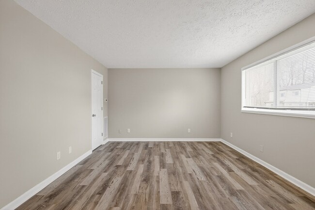 Photo - 601 E Grundy St Unit B