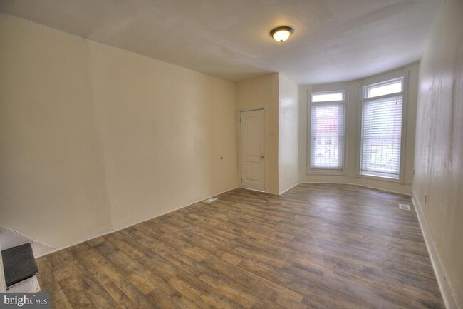 Photo - 2540 Greenmount Ave
