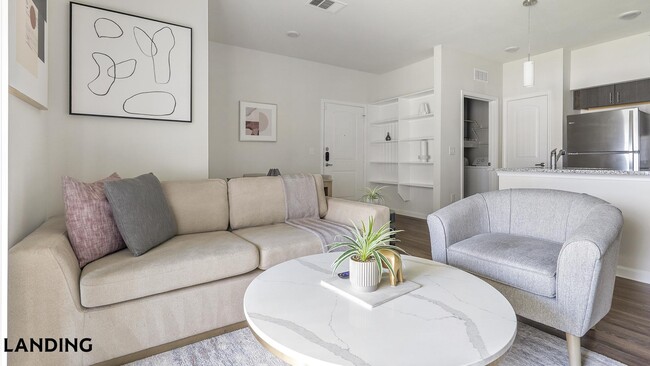 Building Photo - 1601 S Heatherwilde Blvd Unit 512