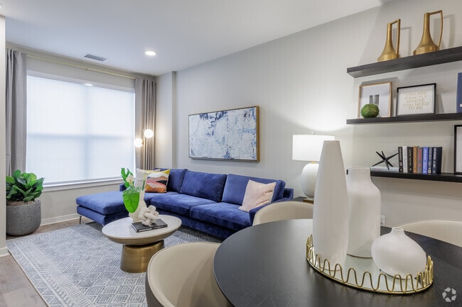 2BR 2BA - 1,193SF - Hedges at Hawthorne