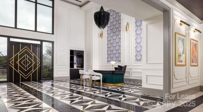 Photo - 2408 South Blvd Unit A1