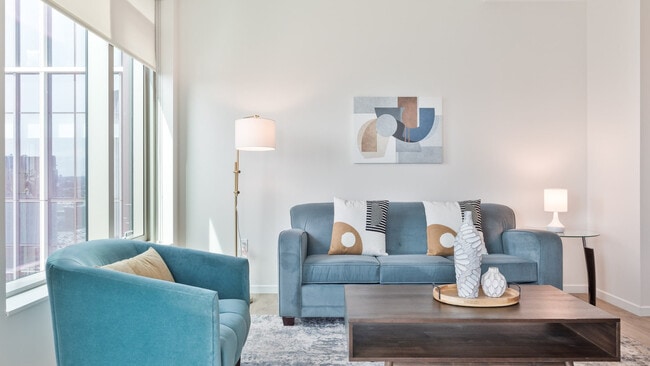 Photo - 131 Seaport Blvd Unit SI FL19-ID1050345P