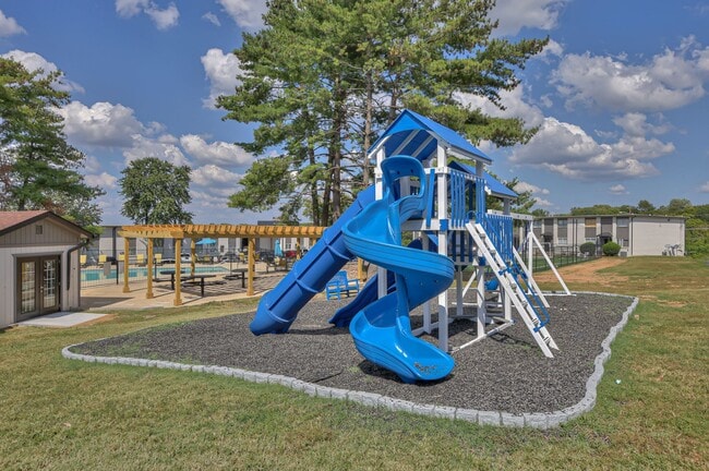 Photo - Avery Apartments