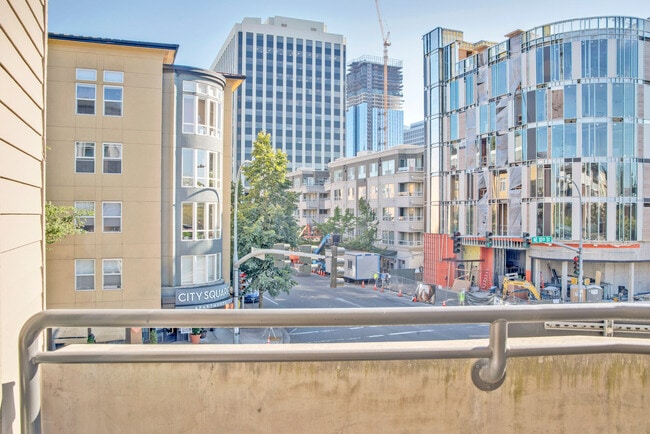 Photo - 11000 NE 10th St Unit FL1-ID3824A