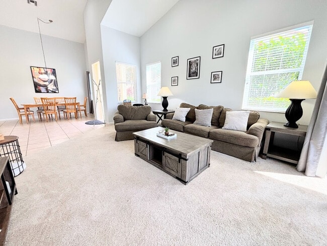 Building Photo - 9225 Wentworth Ln Unit SI ID1586024P