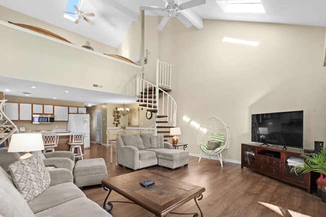 Building Photo - 1908 Hwy 17 S Unit ID1329039P