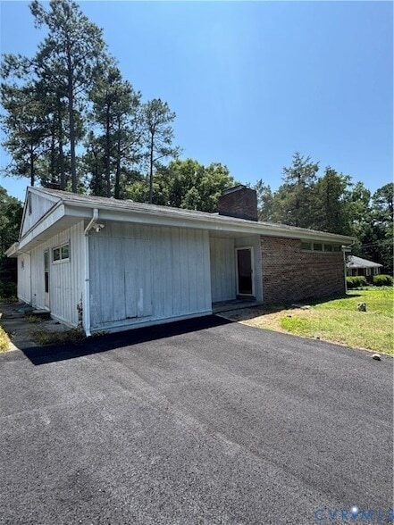 Photo - 10309 Wycliff Rd