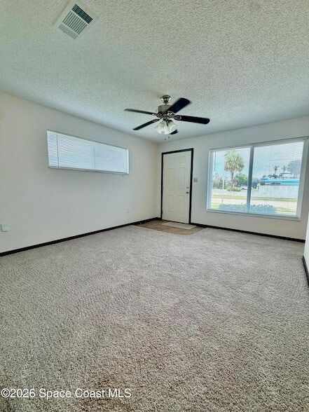 Photo - 650 Atlantic Dr