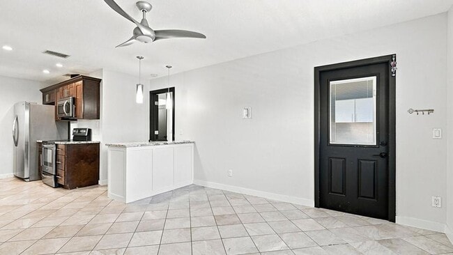Photo - 2480 SE Garden Terrace Unit 507