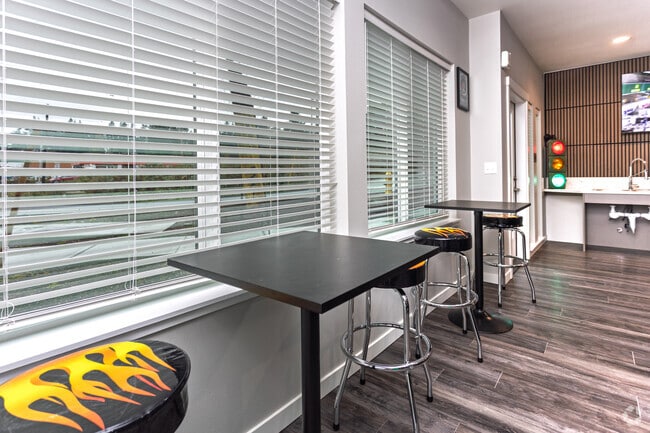 Clubroom - Plisko Place