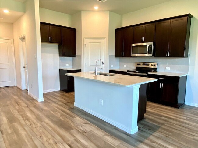 Photo - 1800 Canyon Ln