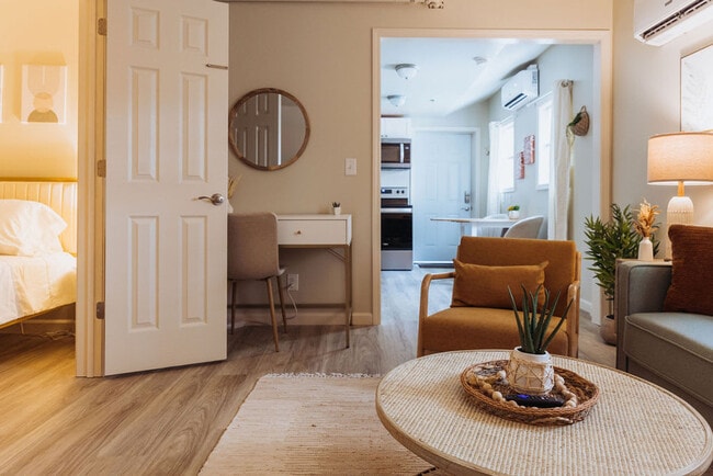 Photo - 308 Lamont St Unit ID1397959P