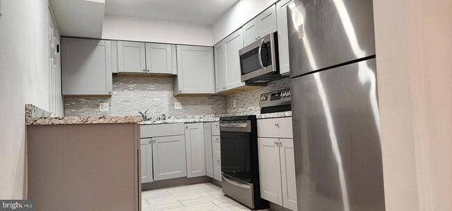 Photo - 7902 San Leandro Pl