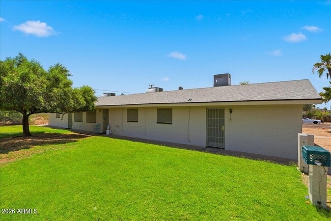 Building Photo - 1321 E Carol Ave Unit 3