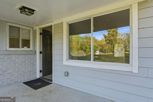 Photo - 1735 Carter Cir