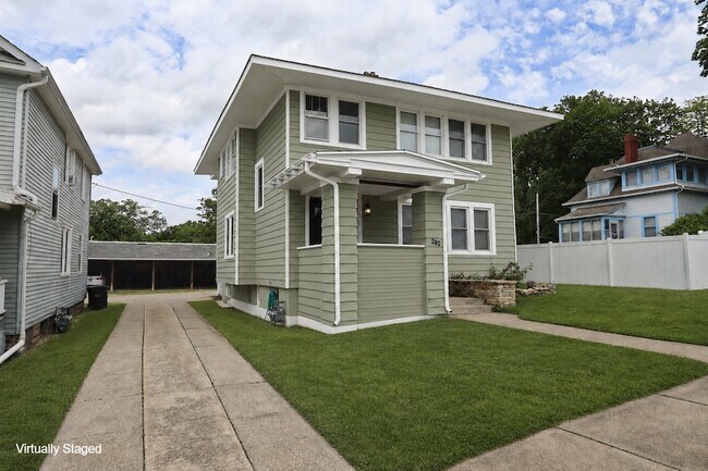 Photo - 416 W Jackson St