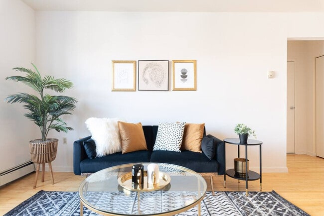 Photo - 115 E 102nd St Unit ID1013672P