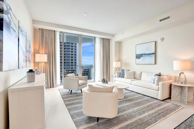 Building Photo - 3100 N Ocean Dr Unit SI ID1504040P