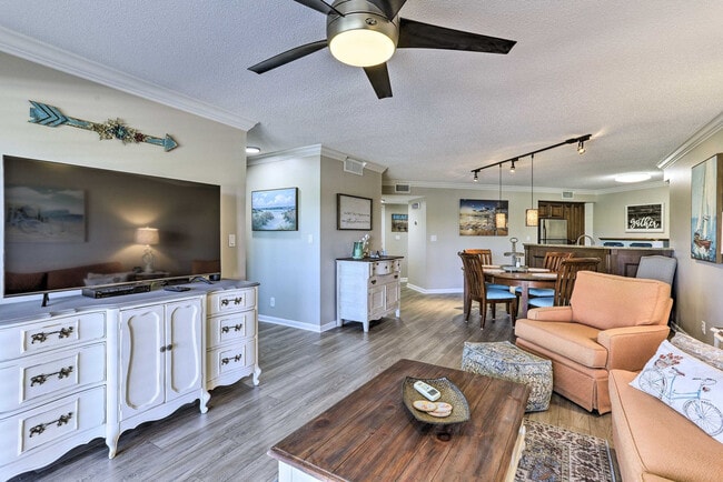Building Photo - 6141 Bahia Del Mar Blvd S Unit SI FL1-ID1546330P
