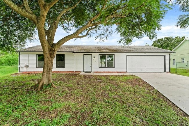 Photo - 1575 SW Fresno Rd