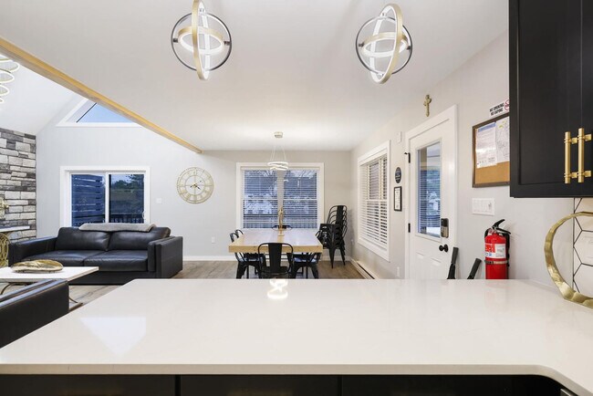 Photo - 126 Petrarch Trail Unit SI ID1399813P