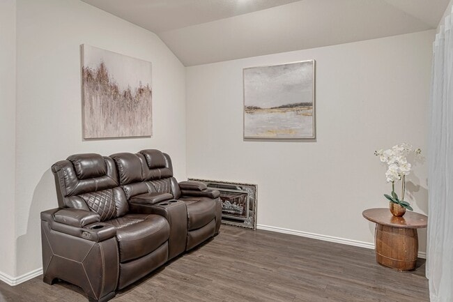 Photo - 9921 Spg Crk Rd