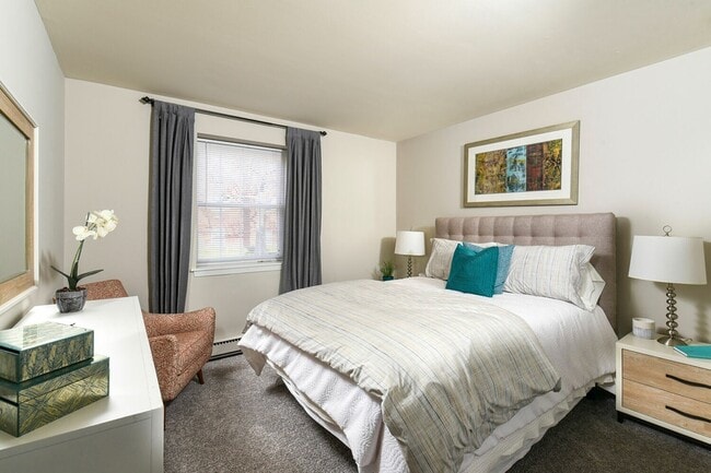 Bedroom - Hatfield Village