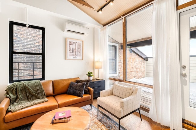 Photo - 1510 Race St Unit ID1056158P