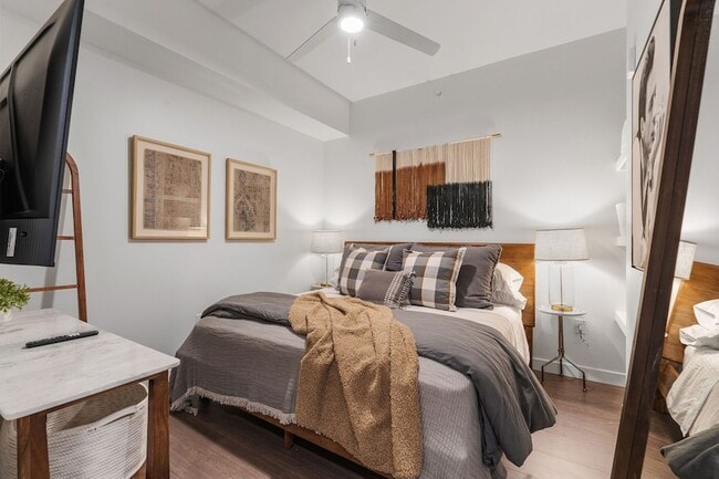 Photo - 1212 Demonbreun St Unit 1106