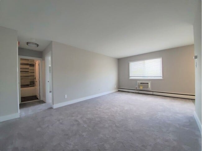 Photo - Emerson Flats