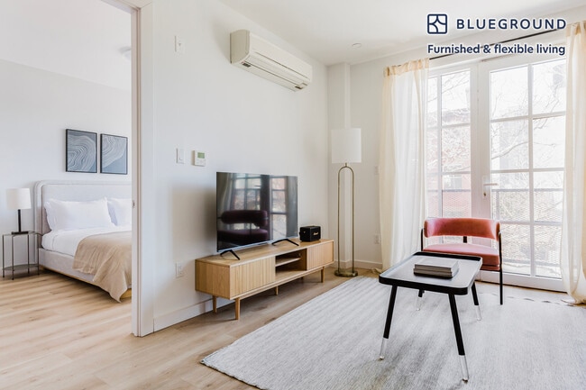 Photo - 68 Gold St Unit SI FL3-ID1771