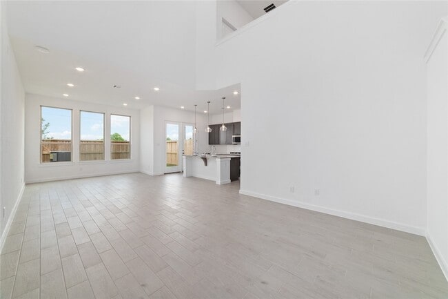 Photo - 6559 Scarlet Pond Ln