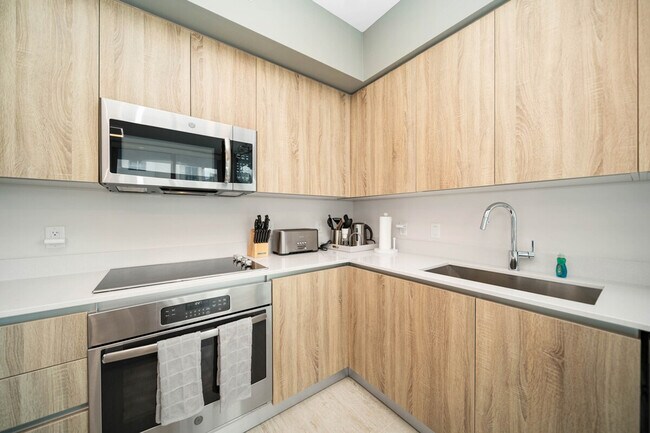 Photo - 299 NE 38th St Unit ID1028796P