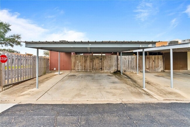 Photo - 13656 Teague Ln